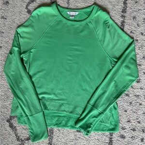 Athleta Coaster Luxe Recover High-Hip Shirt